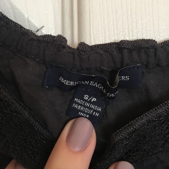 Little black top - Picture 5 of 5